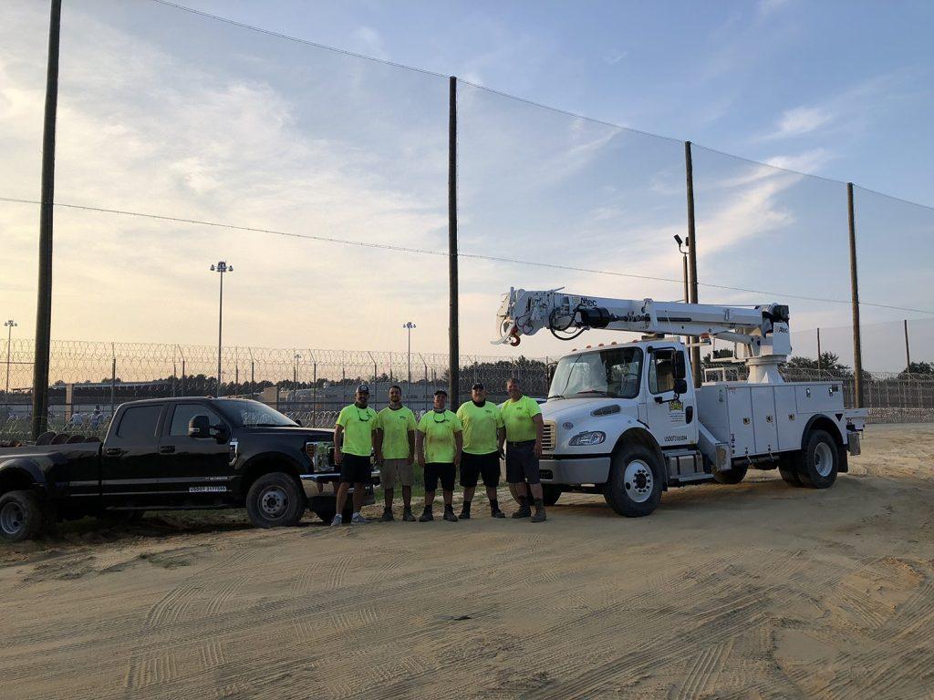 Gorilla Netting crew in McRae, Georgia